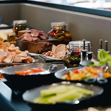 Western Oslo Airport Hotel Garder