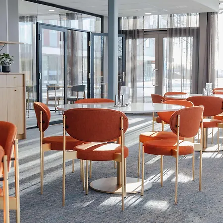 Western Oslo Airport 4* Garder