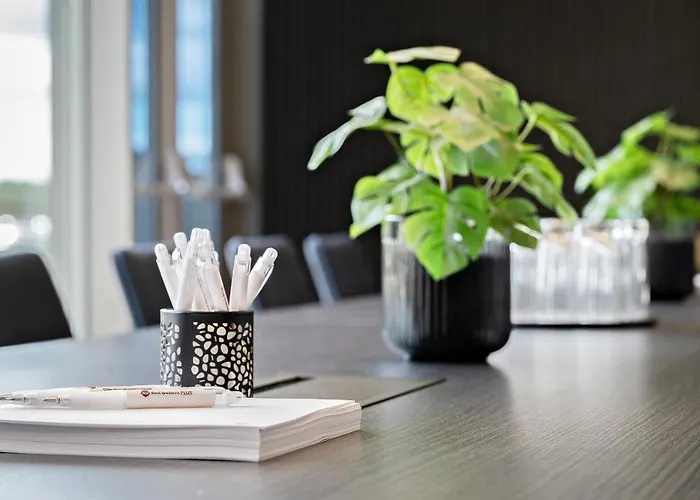 Western Oslo Airport 4*