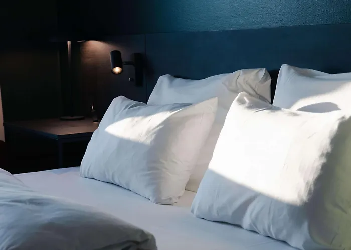 Western Oslo Airport 4*