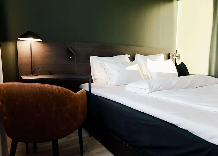 Western Oslo Airport 酒店 4*