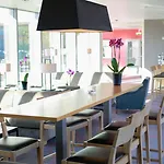 Western Oslo Airport 酒店 4*