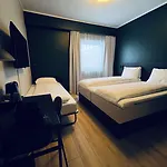 Western Oslo Airport 4* Garder