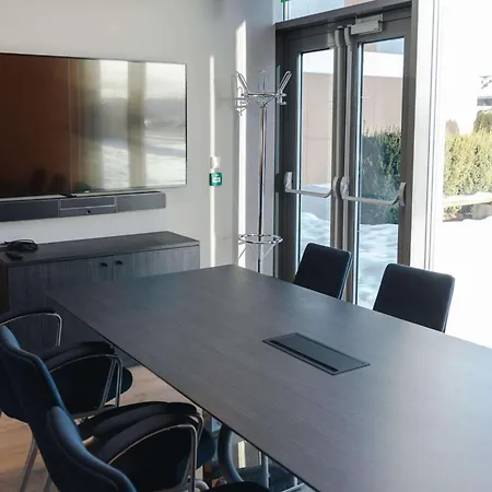 Western Oslo Airport Hotel 4*