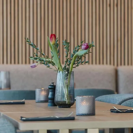 Western Oslo Airport 4*